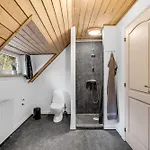 Large Pool House For 20 People, Where Hunting Is Allowed In The Adjacent Forest Brande