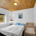 Large Pool House For 20 People, Where Hunting Is Allowed In The Adjacent Forest