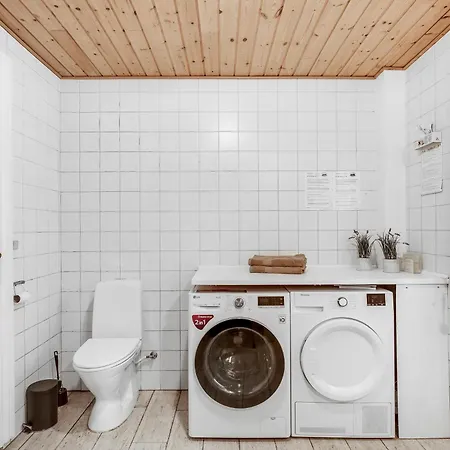 Large Pool House For 20 People, Where Hunting Is Allowed In The Adjacent Forest * Brande