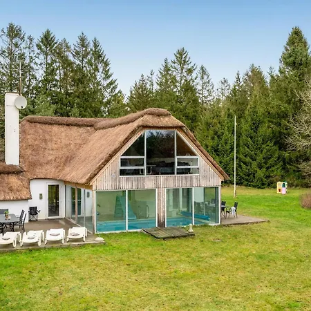 Feriehus Large Pool House For 20 People, Where Hunting Is Allowed In The Adjacent Forest *