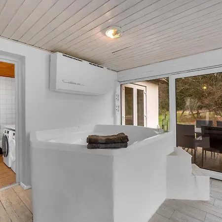 Tatil Evi Large Pool House For 20 People, On A Large Natural Plot With Associated Forest Area