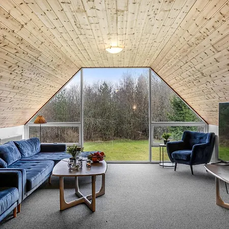 Large Pool House For 20 People, On A Large Natural Plot With Associated Forest Area * Brande